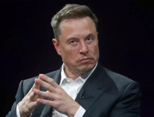 ABD’li ünlü iş insanı Elon Musk Amerikan Merkez Bankası’nı “saçma” diyerek hedef aldı