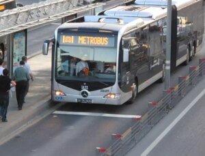 İstanbul’da ulaşıma yüzde 35 zam! Tam bilet ücreti 20 liradan 27 liraya yükseldi