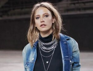 Serenay Sarıkaya ifadeye çağrıldı